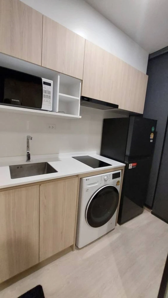 For rent Nue Noble Ratchada-Latphrao, 14th floor, high view, affordable price. Hurry and reserve before you miss out.