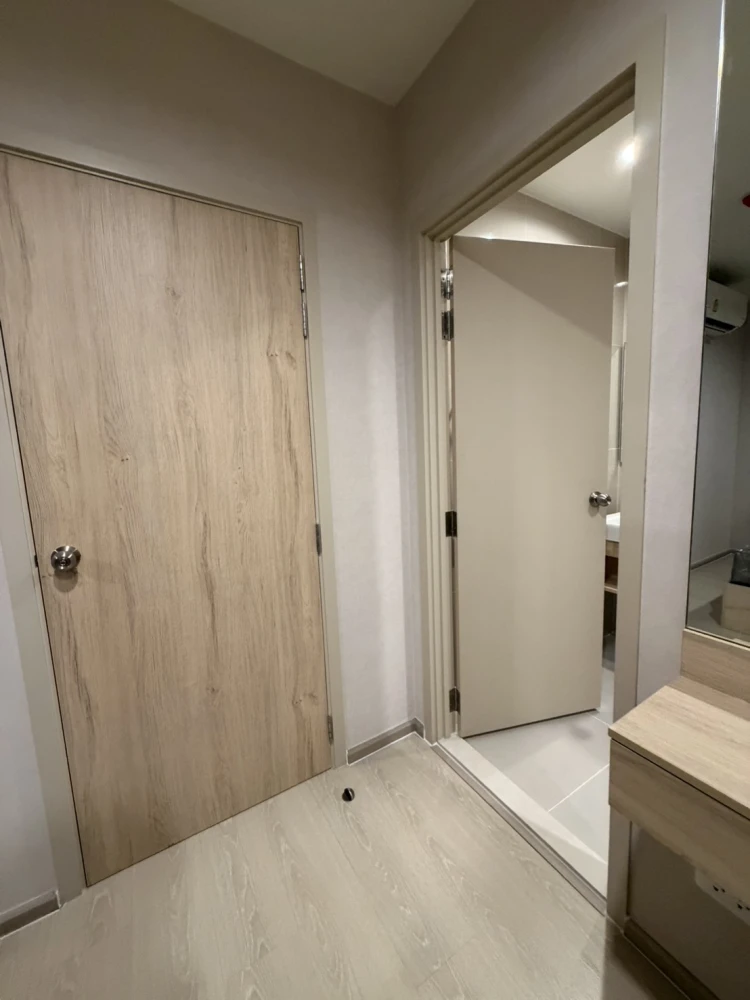 For rent: Nue Noble Srinakarin-Lasalle, 42nd floor, high floor, fully furnished, very livable. Book now!