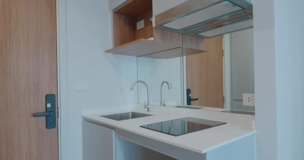 For rent: NUE RIVEREST Ratburana, a lovely room on the 3rd floor with complete amenities. You can't miss this opportunity!