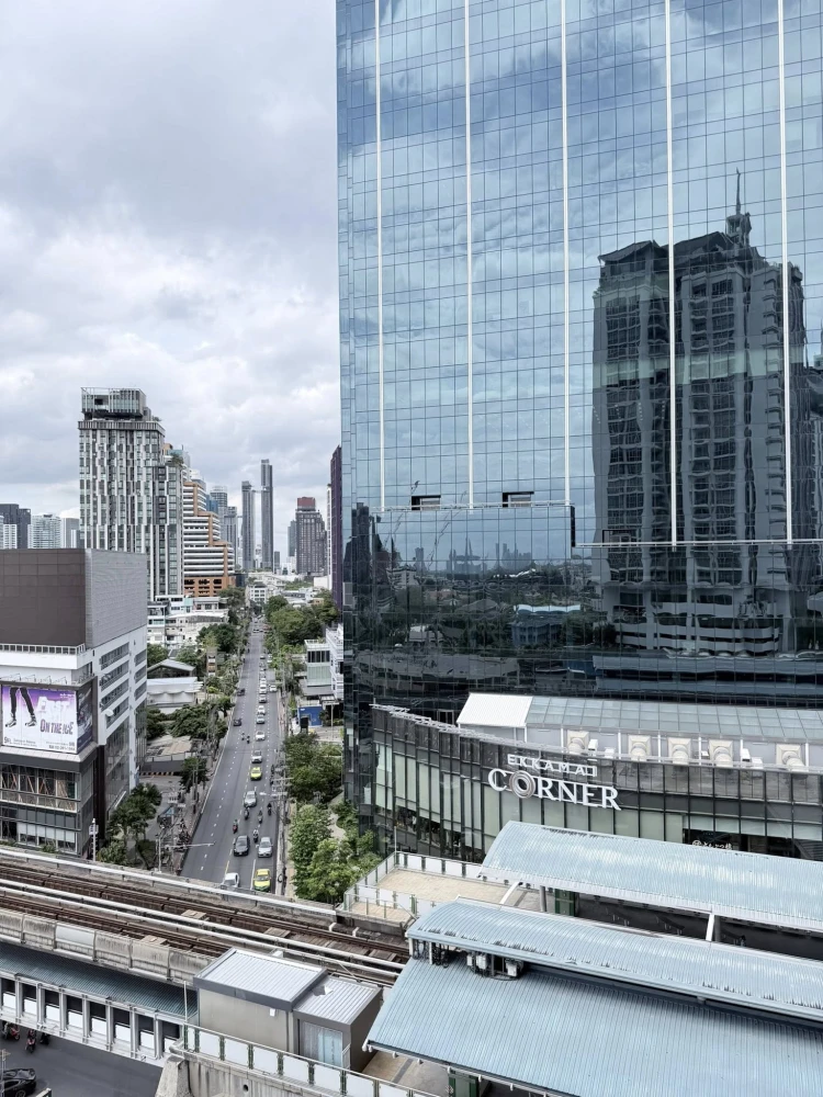 For rent: Nusasiri Grand, a very large room, feels like home, wide balcony, beautiful view, cool breeze and natural light, reserve now!