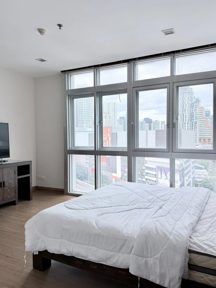 For rent: Nusasiri Grand, a very large room, feels like home, wide balcony, beautiful view, cool breeze and natural light, reserve now!