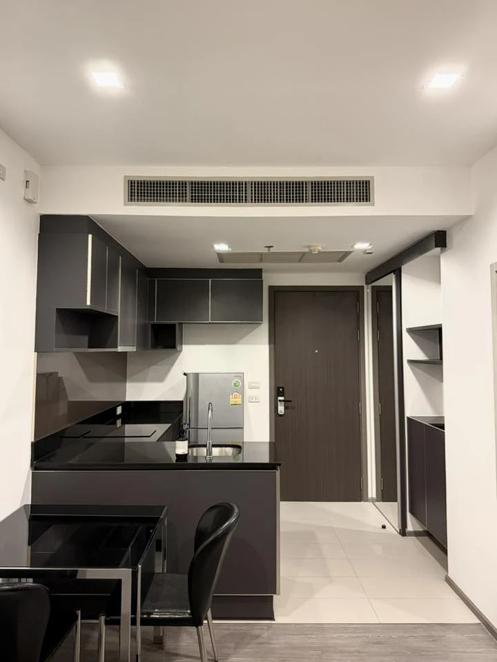 For rent: Nye By Sansiri, high floor unit, fully furnished, spacious and comfortable. Book now, don't miss out!!!