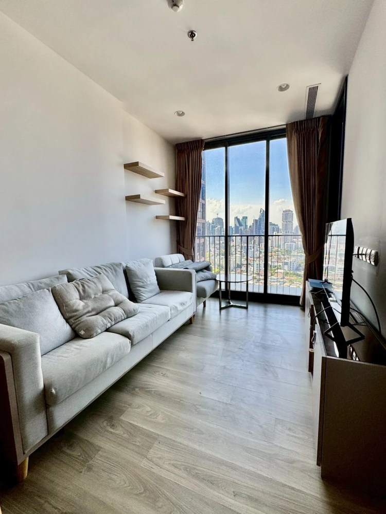 [FOR RENT] Oka Haus Sukhumvit 36 | High-Floor 1-Bedroom on 25th Floor with Open City View (North Facing) 🏢🏙️✨
