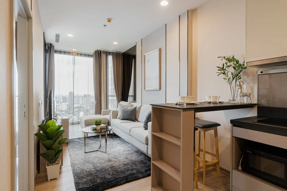 For rent OKA HAUS Sukhumvit 36, 39th floor, open view, fully furnished, complete with electrical appliances, reserve now.