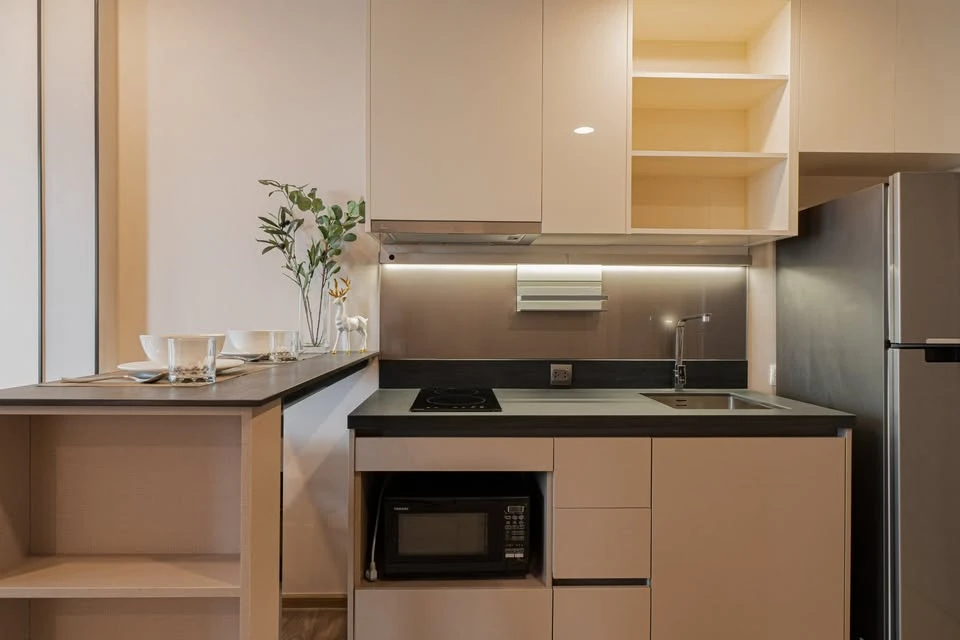 For rent OKA HAUS Sukhumvit 36, 39th floor, open view, fully furnished, complete with electrical appliances, reserve now.