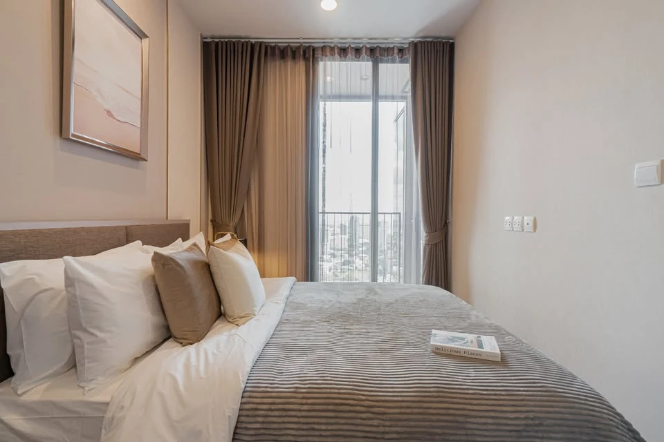 For rent OKA HAUS Sukhumvit 36, 39th floor, open view, fully furnished, complete with electrical appliances, reserve now.