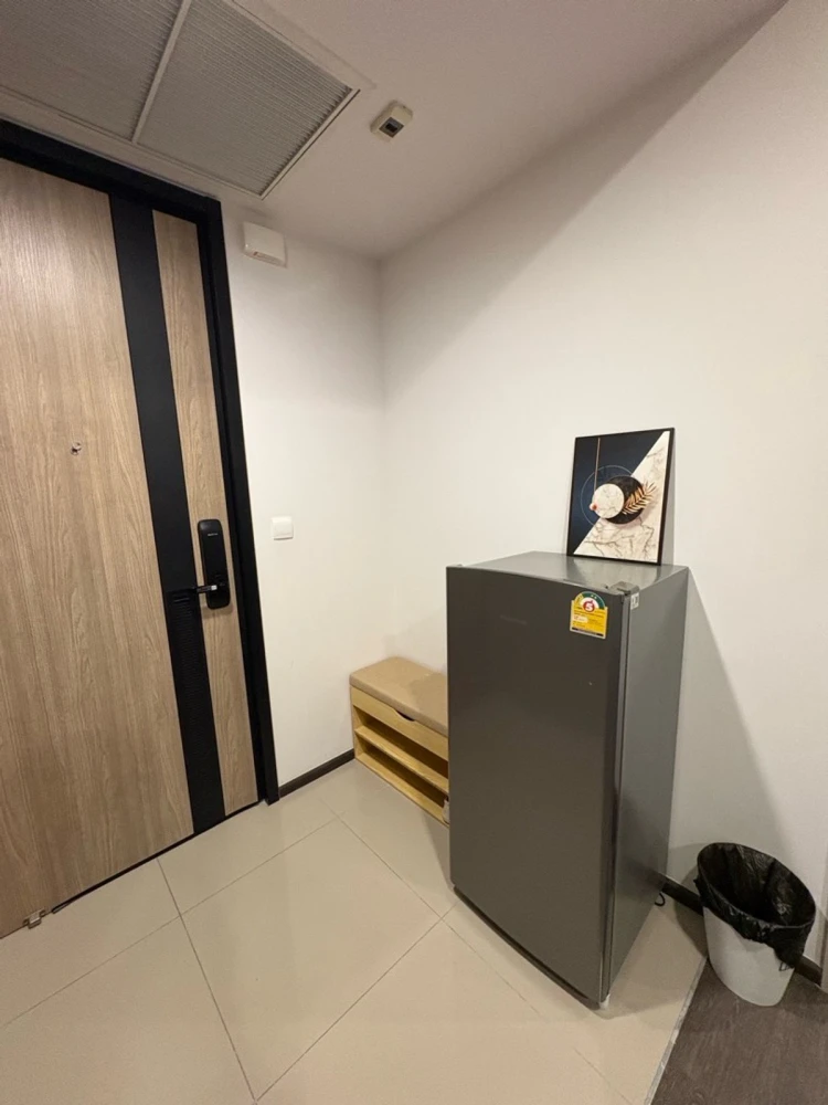For rent: Oka Haus Sukhumvit 36, 8th floor, fully furnished unit. Book now! Don't miss out! Hurry!