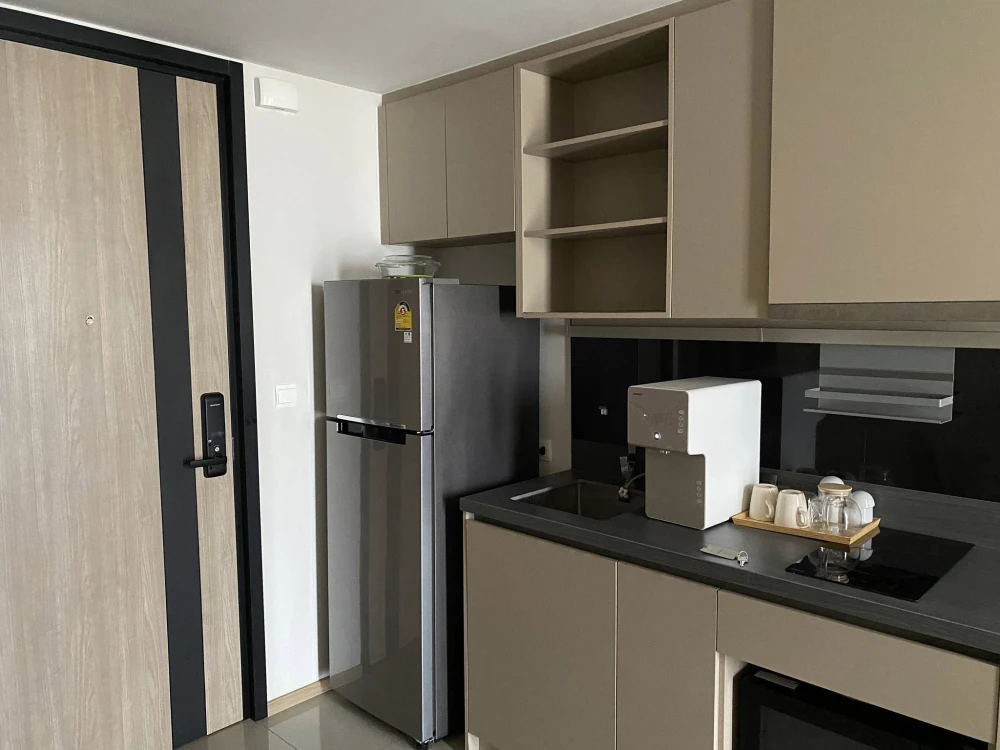 For rent: Oka Haus Sukhumvit 36, 22nd floor (very high floor), fully furnished. Book now!