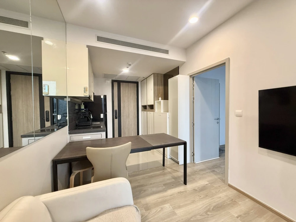Oka Haus for rent, high floor room, spacious and comfortable, hurry and reserve now!