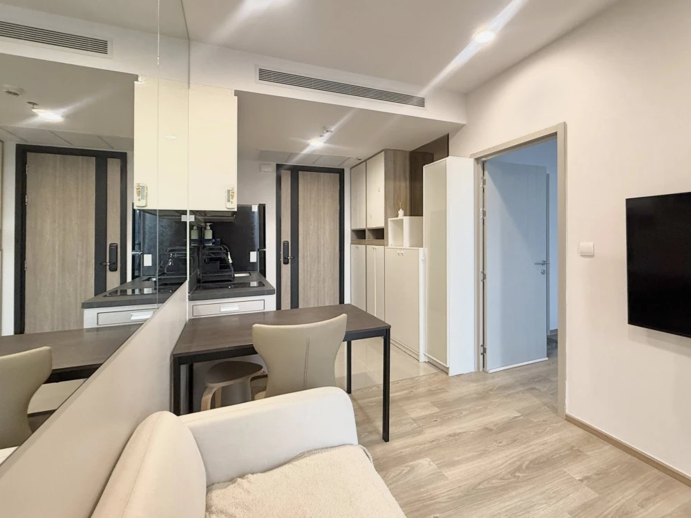 Oka Haus for rent, high floor room, spacious and comfortable, hurry and reserve now!
