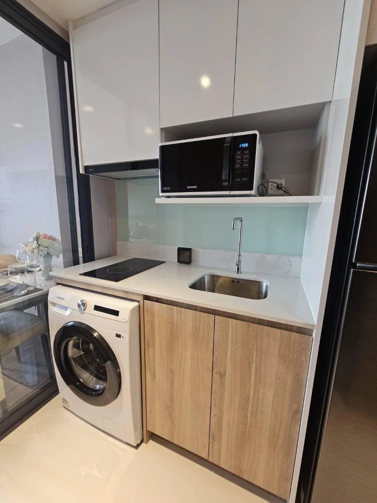 For rent ONCE PATTAYA, a nice room with complete decorations. Book now, don't miss out.