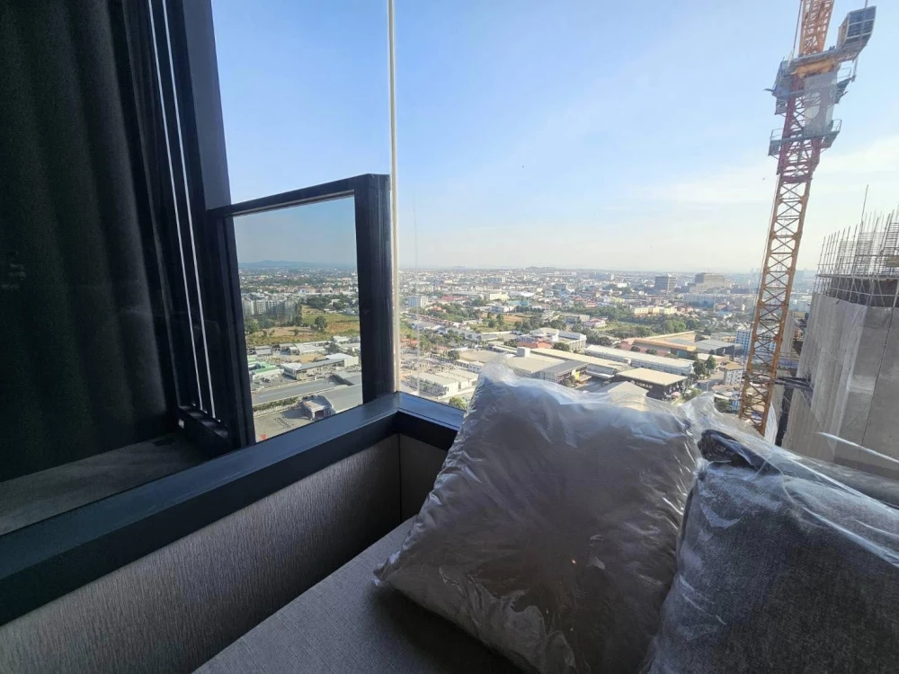 For rent ONCE PATTAYA, a nice room with complete decorations. Book now, don't miss out.