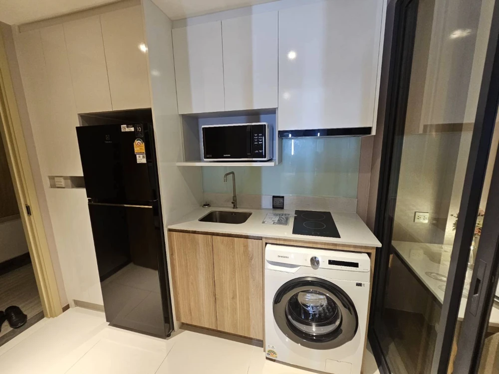 For rent Once Pattaya, ready to move in, fully furnished, nice view, just bring your bags++