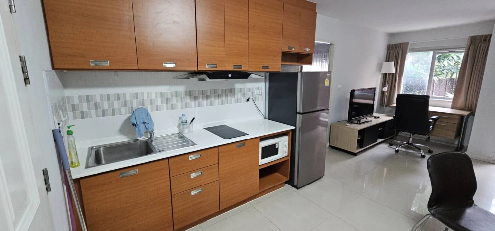 Condo in the heart of Bangkok for rent, One Siam, spacious room, convenient location, next to the BTS.