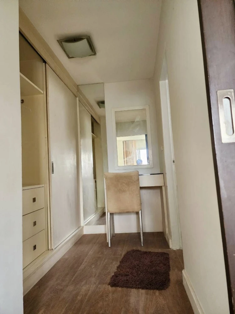 One Siam for rent, spacious room with plenty of usable space, comes with complete furniture and appliances. Reserve now!
