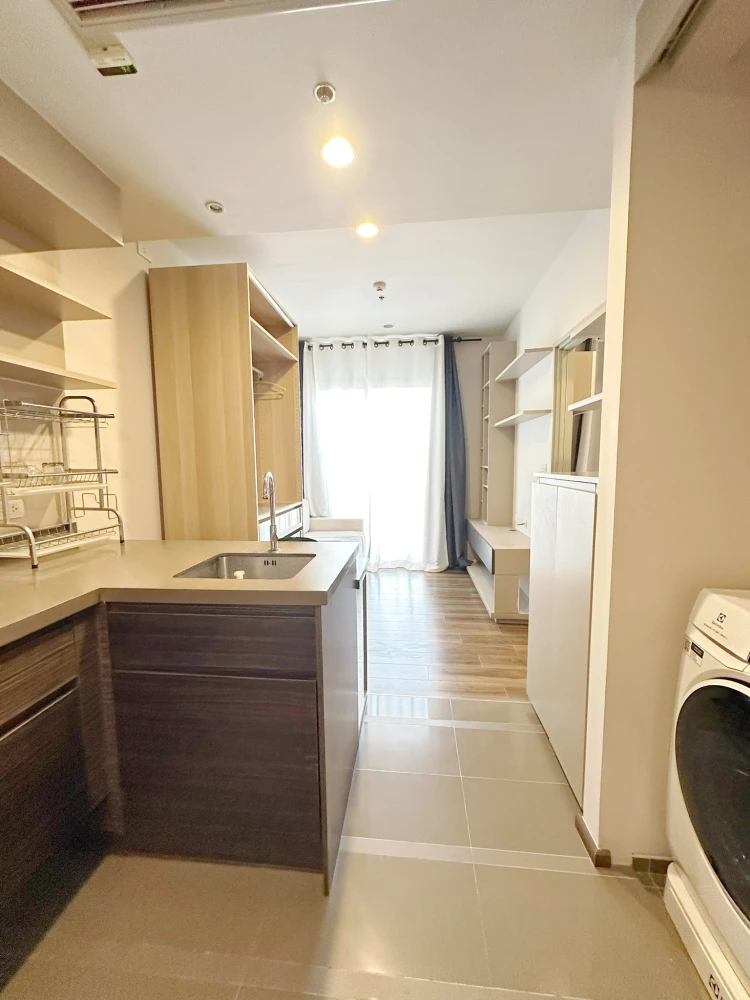 For rent: Onyx Phahonyothin, 1 bedroom, 1 bathroom, fully furnished and equipped, just bring your bags and move in!