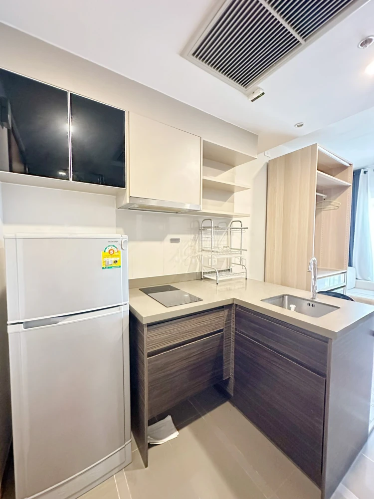For rent: Onyx Phahonyothin, 1 bedroom, 1 bathroom, fully furnished and equipped, just bring your bags and move in!