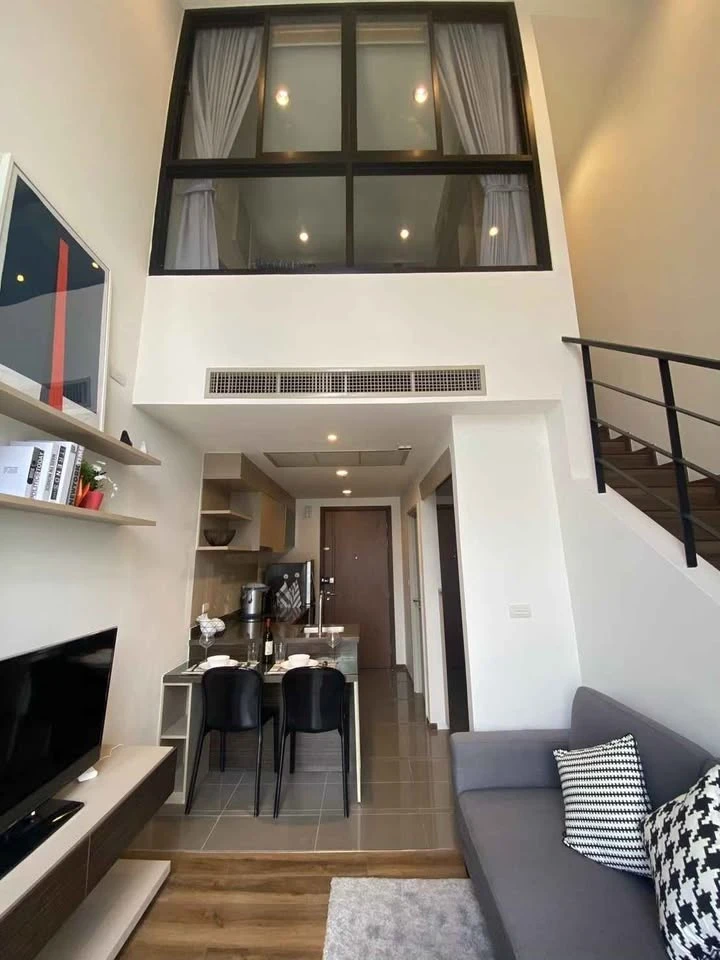 For rent Onyx Phahonyothin, ready to move in, high floor, spacious room, reserve now.
