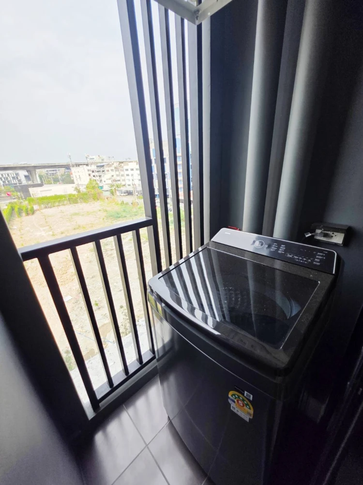 Condo for rent at Origin Place Bangna, 5th floor. Nice unit, fully furnished. Book now!