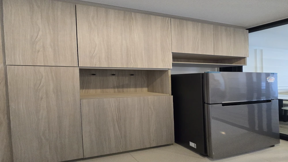 For rent: Origin Place Bangna, 9th floor, fully furnished, very livable. Book now, don't wait!