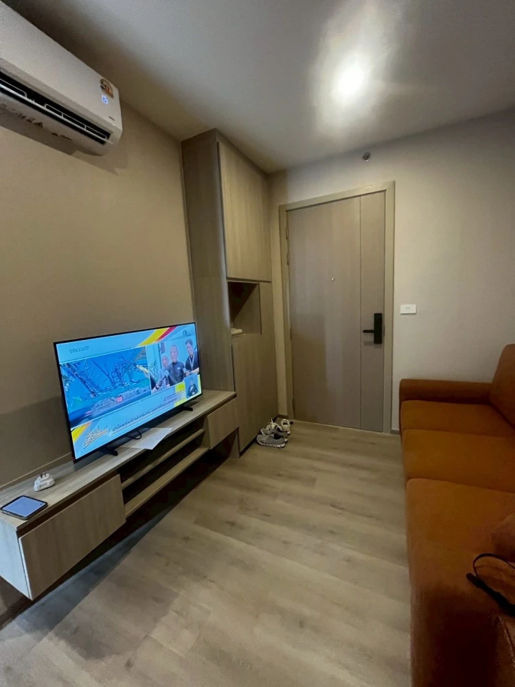 Condo for rent at Origin Place Bangna, 8th floor, fully furnished. Don't miss this great opportunity!
