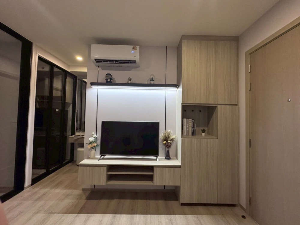 Condo for rent at Origin Place Bangna. Nice room, fully furnished, and equipped with appliances. Book now!