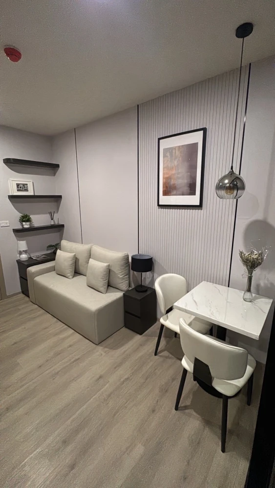 Condo for rent at Origin Place Bangna. Nice room, fully furnished, and equipped with appliances. Book now!