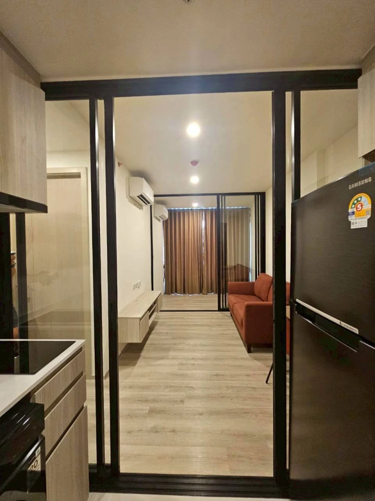 Ready-to-move-in apartment for rent at Origin Place Bangna. Well-partitioned and divided into separate zones. Book now! Don't miss this opportunity.