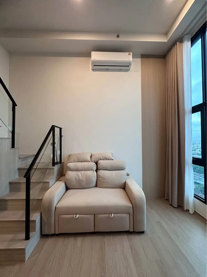 For Rent Origin Play Bangkhunnon Triple Station, 22nd floor, Duplex room, good project, worth living, reserve now.