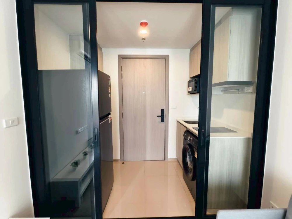 For rent: Origin Play Bangkhunnon Triple Station, North facing, garden view, fully furnished. Book now!