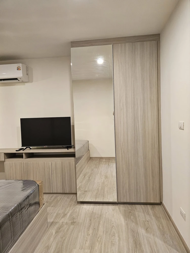 For rent: Origin Play Sri Udom Station, 1 bedroom, 1 bathroom, good location, convenient transportation, swimming pool view, reserve now.