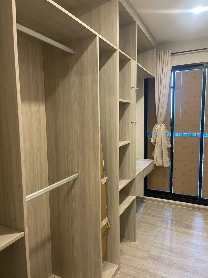 For rent: Origin Play Sri Udom Station, empty room, decorated room, don't miss it, comes with complete electrical appliances, book now.