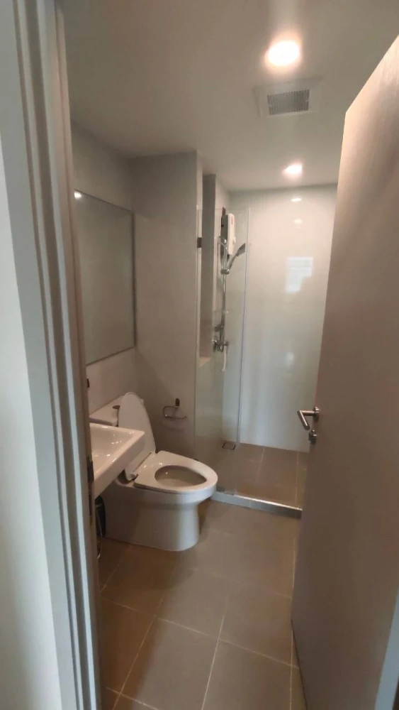 Condo for rent at Origin Play Sri Udom Station. Fully furnished, pet-friendly. Pet lovers, don't miss out! Book now!