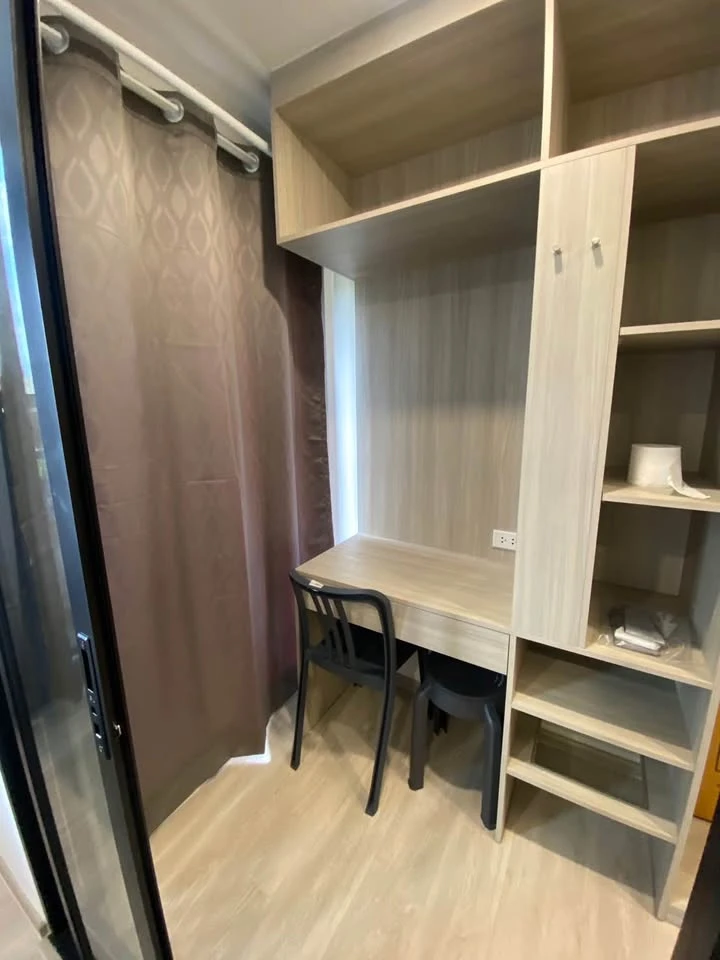 For rent: Origin Plug & Play E22 Station, 2nd floor, nice room, fully furnished, book now.