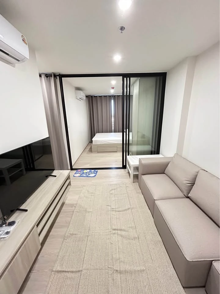 Origin Plug & Play E22 Station for rent, a lovely room with complete furniture and appliances. Just bring your bags and move in!