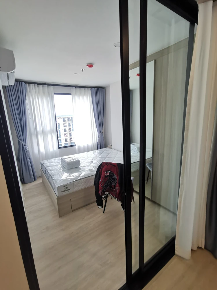 For rent: Origin plug & Play E22 Station, separate room, fully furnished, ready to move in.