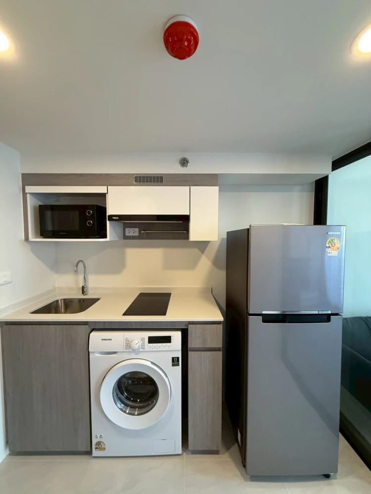 For rent: Origin Plug & Play Nonthaburi Station, 26th floor, good view, ready to move in. If you don't book, you'll really miss out.