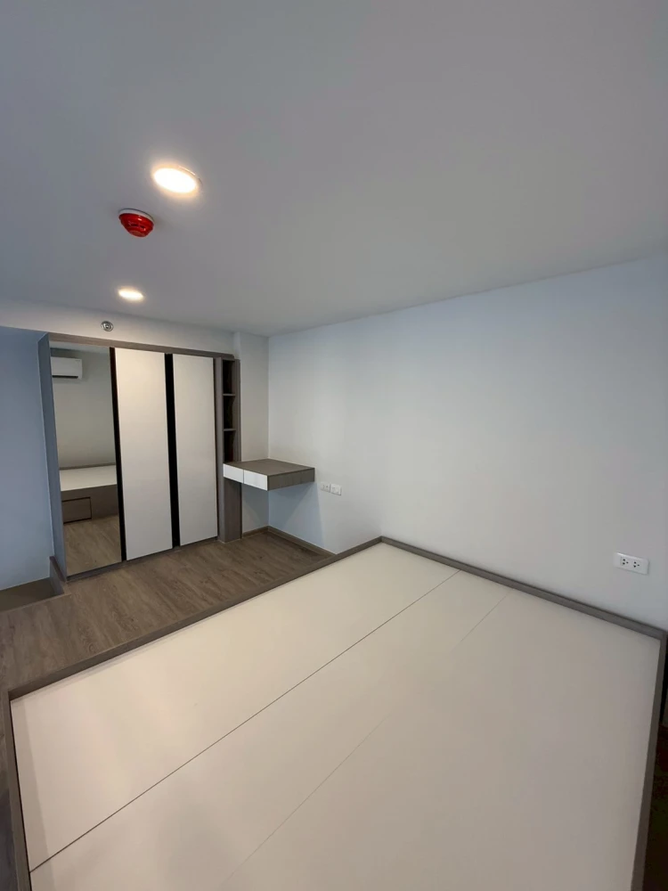 For rent: Origin Plug & Play Nonthaburi Station, 26th floor, good view, ready to move in. If you don't book, you'll really miss out.