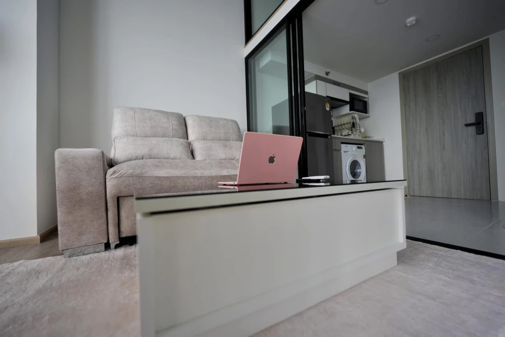 For rent: Origin Plug & Play Nonthaburi Station, 8th floor, corner room, fully furnished, nice to live in, book now, don't miss out.