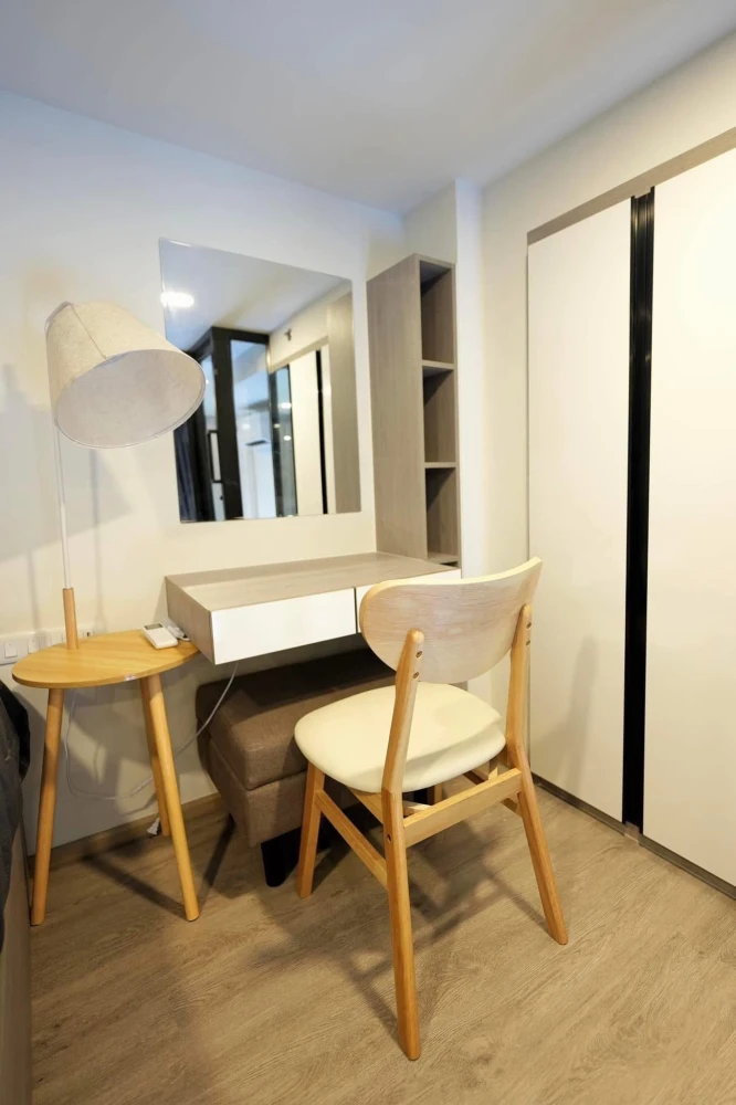 For rent: Origin Plug & Play Nonthaburi Station, 8th floor, corner room, fully furnished, nice to live in, book now, don't miss out.