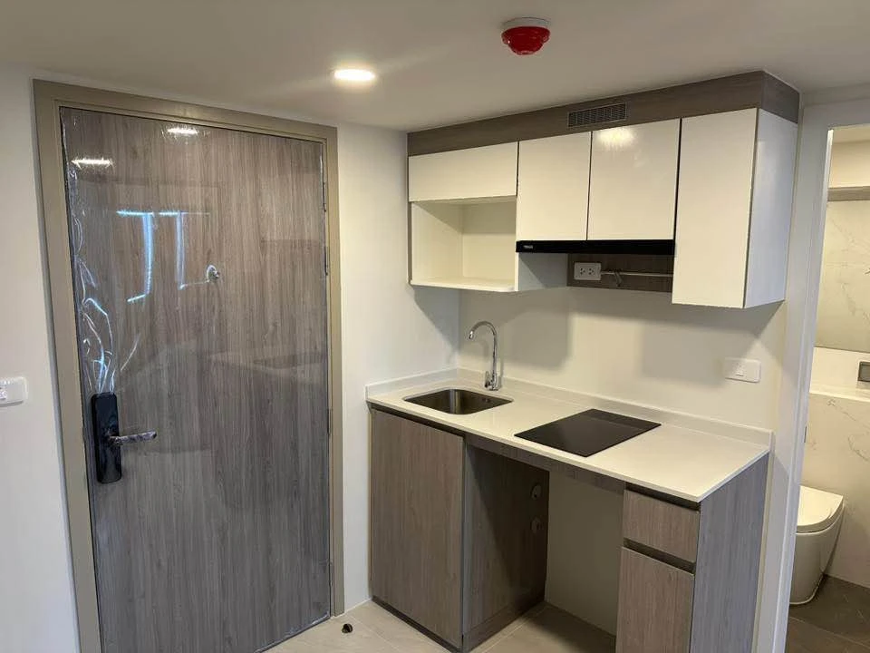 For rent: Origin Plug & Play Nonthaburi Station, nice room, high floor, hurry and book now.