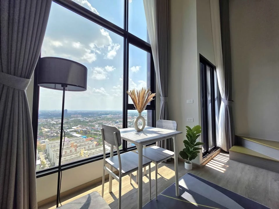 For rent: Origin Plug & Play Nonthaburi Station studio apartment. Fully furnished and ready to move in. Spacious. Book now!