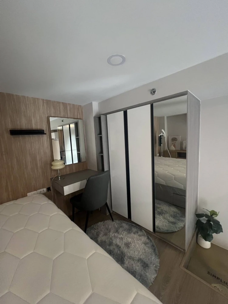 For rent: Origin Plug & Play Nonthaburi, 20th floor. Stunning Chao Phraya River view from above. Fully furnished with built-in features. Ready to move