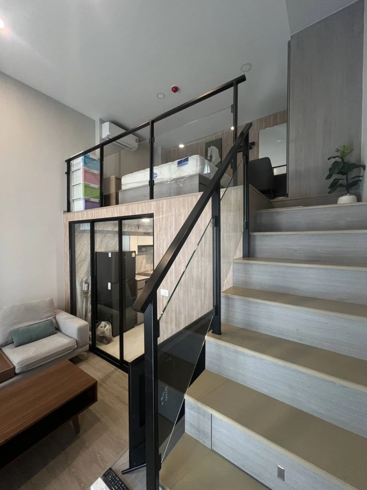 For rent: Origin Plug & Play Nonthaburi, 20th floor. Stunning Chao Phraya River view from above. Fully furnished with built-in features. Ready to move