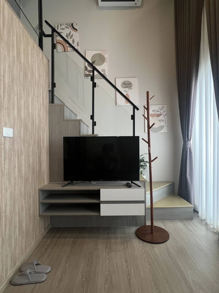 For rent: Origin Plug & Play Nonthaburi, 20th floor. Stunning Chao Phraya River view from above. Fully furnished with built-in features. Ready to move