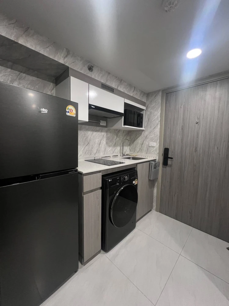 For rent: Origin Plug & Play Nonthaburi, 20th floor. Stunning Chao Phraya River view from above. Fully furnished with built-in features. Ready to move