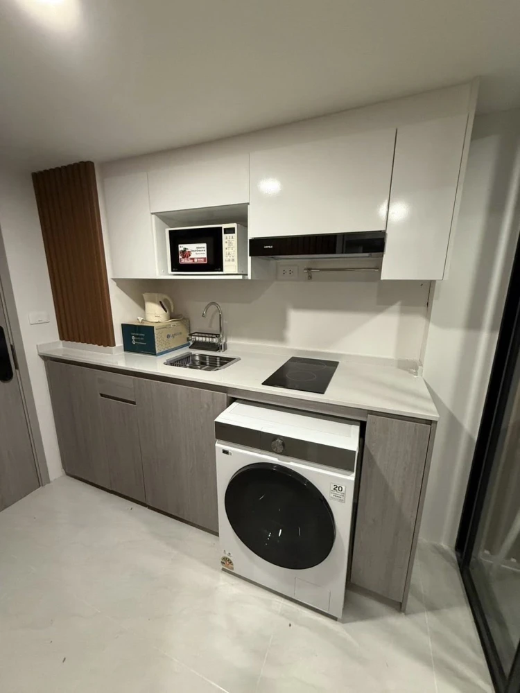 For rent: Origin Plug & Play Ramkhamhaeng Triple Station, 11th floor, Building A, complete with furniture and electrical appliances, ready to move in