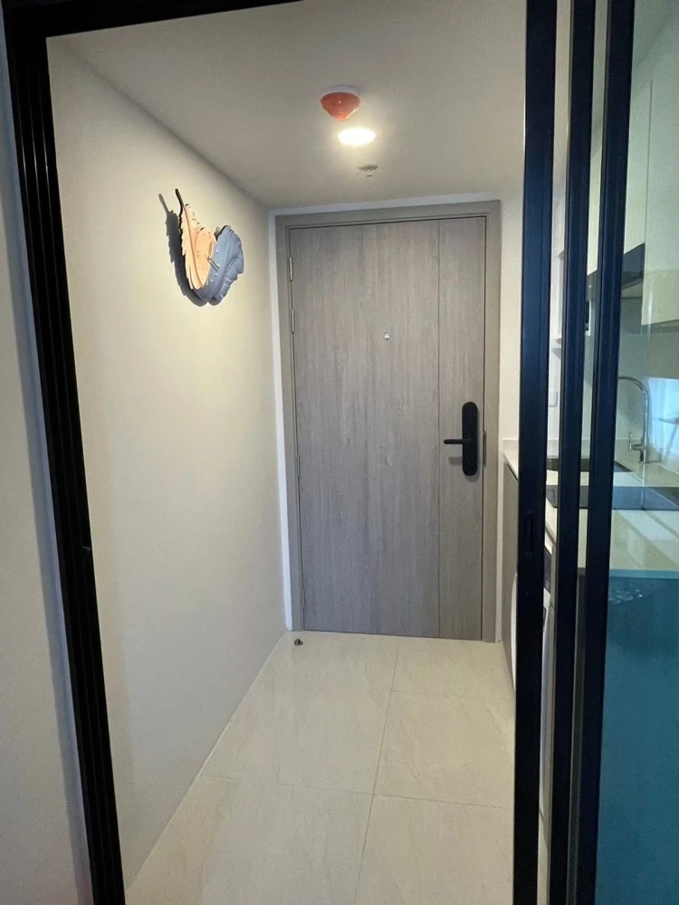 For rent: Origin Plug & Play Ramkhamhaeng Triple Station, 4th floor. Nice room! Book now!