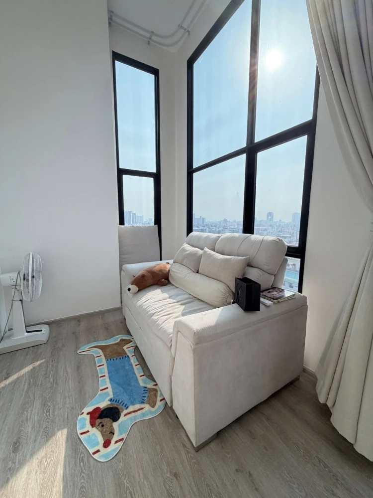 For rent: Origin Plug & Play Sirindhorn Station, 11th floor, fully furnished unit. Book now!
