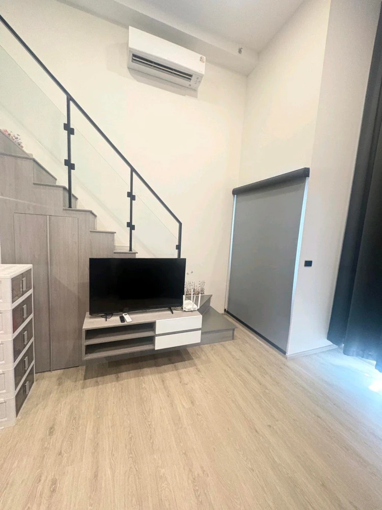 For rent: Origin Plug & Play Sirindhorn Station fully furnished room. Book now!